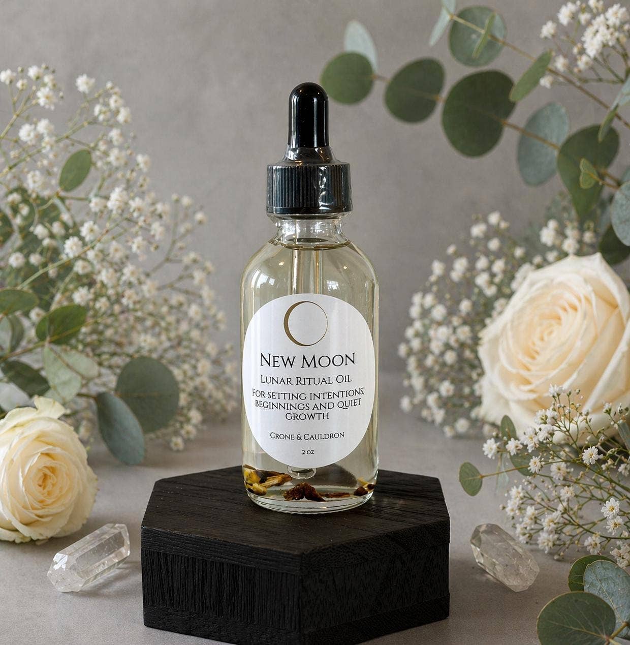 Lunar Magick - New Moon Ritual Oil (2 oz)