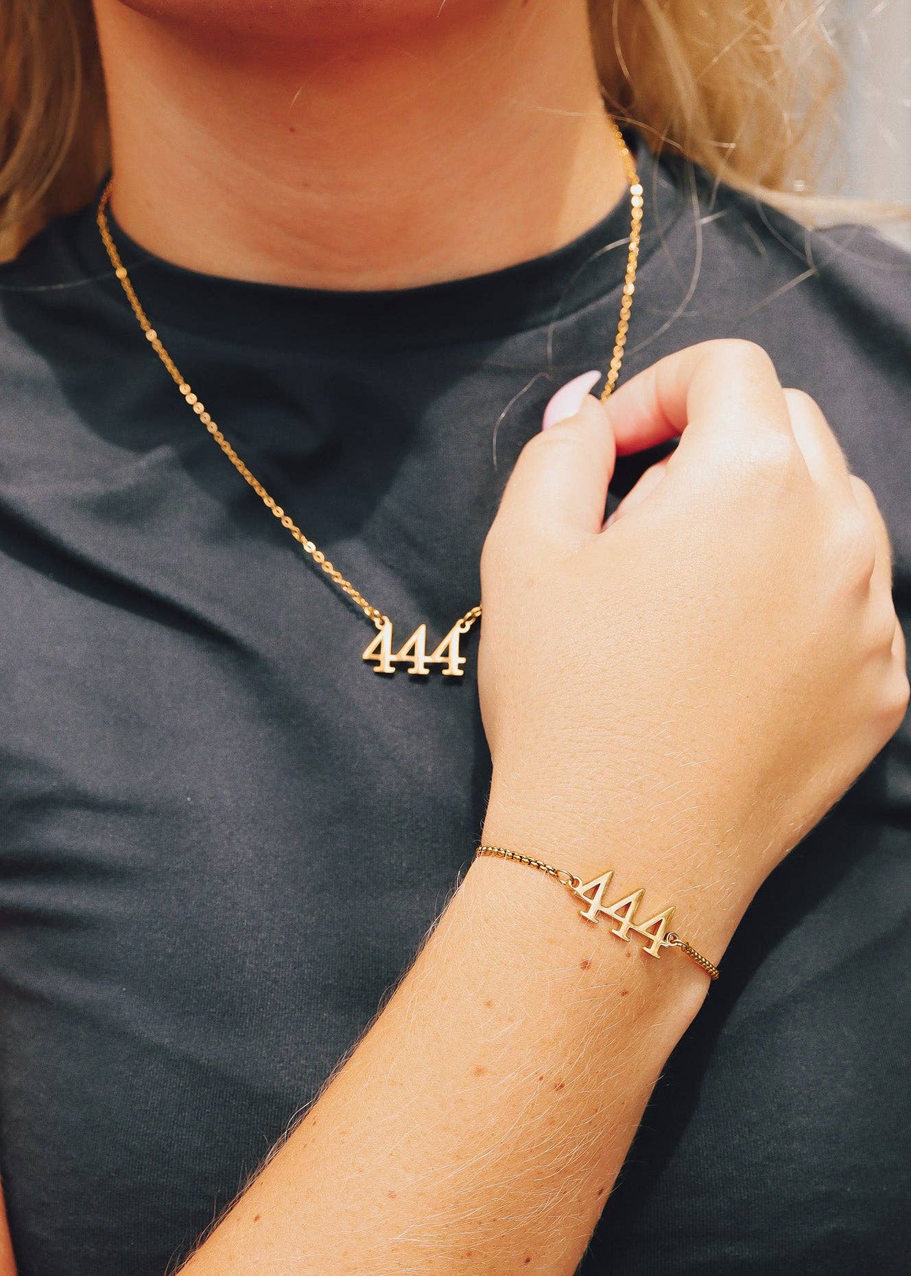 Angel Number Bracelet Stainless Steel/Gold