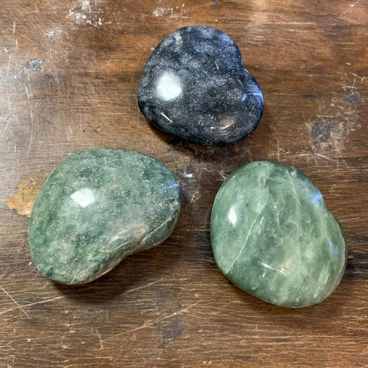 Palm Stones Jade Hearts