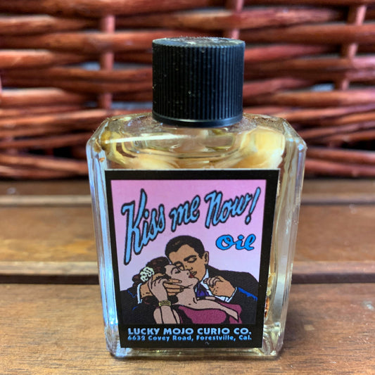 LM Kiss Me Now Oil