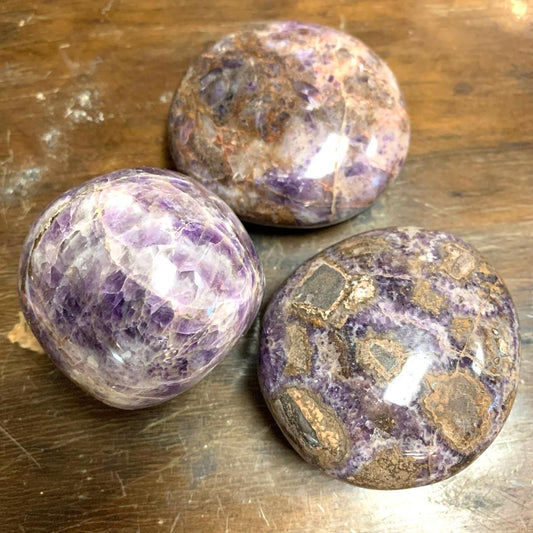 Palm Stone Chevron Amethyst