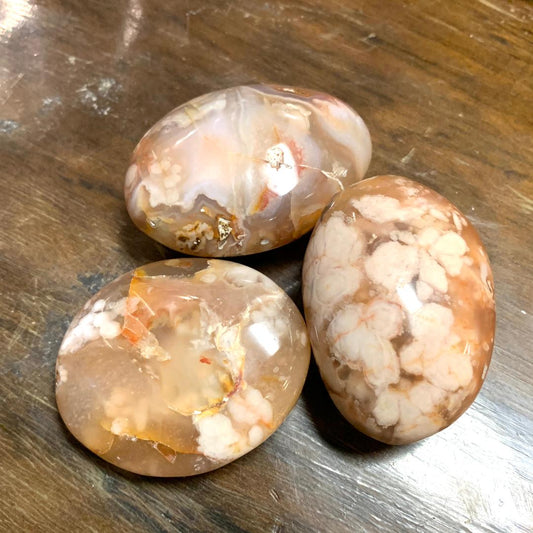 Palm Stone Flower Agate